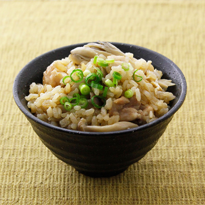 香る炊き込みだしごはん　鶏きのこ