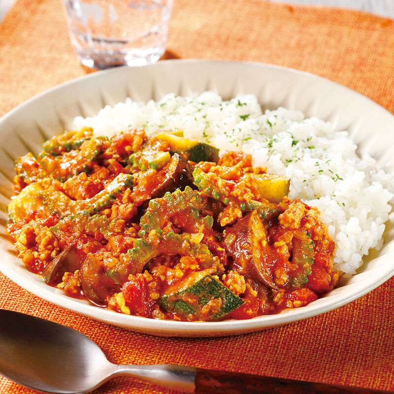 ゴーヤーの夏野菜カレー