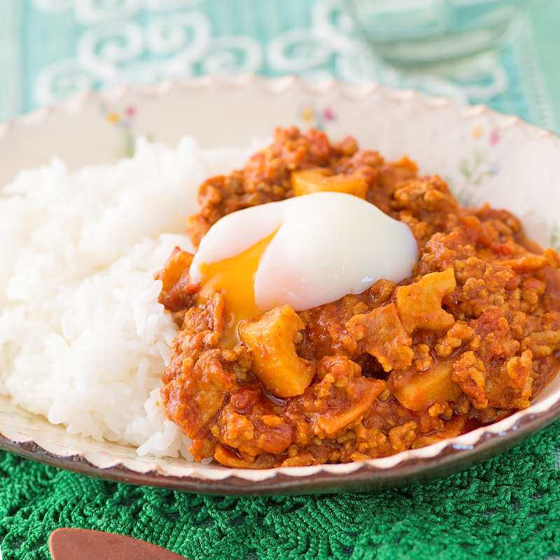 ひき肉とはすのトマトカレー