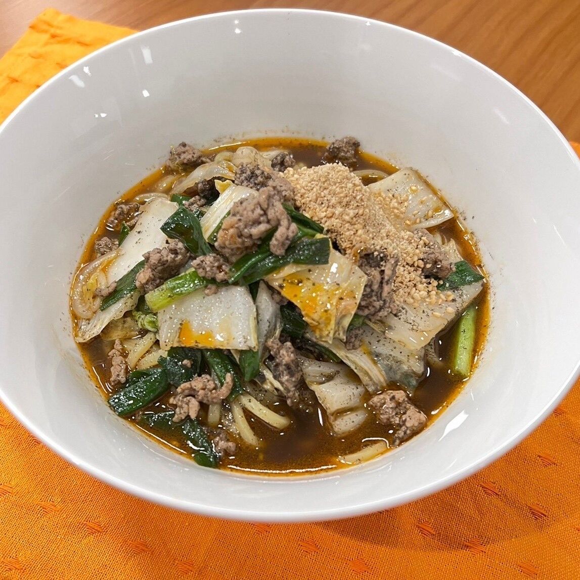 ひき肉と白菜の担々麺